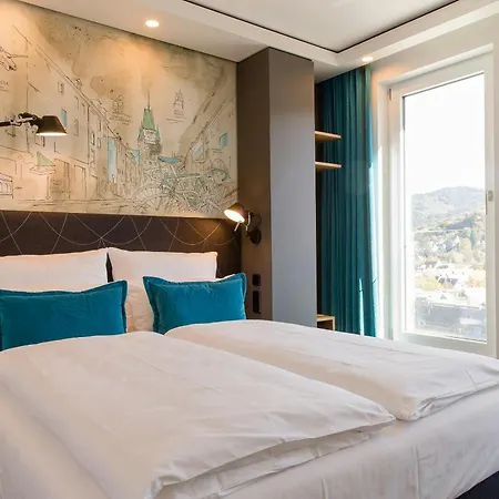 Hotel One 3*