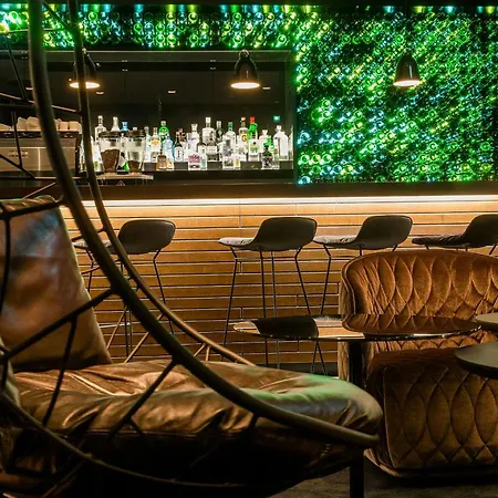 Hotel One 3*